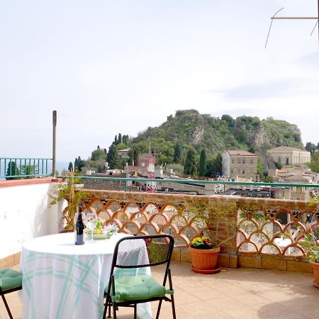 Bed And Breakfast Sorriso Taormina Buitenkant foto