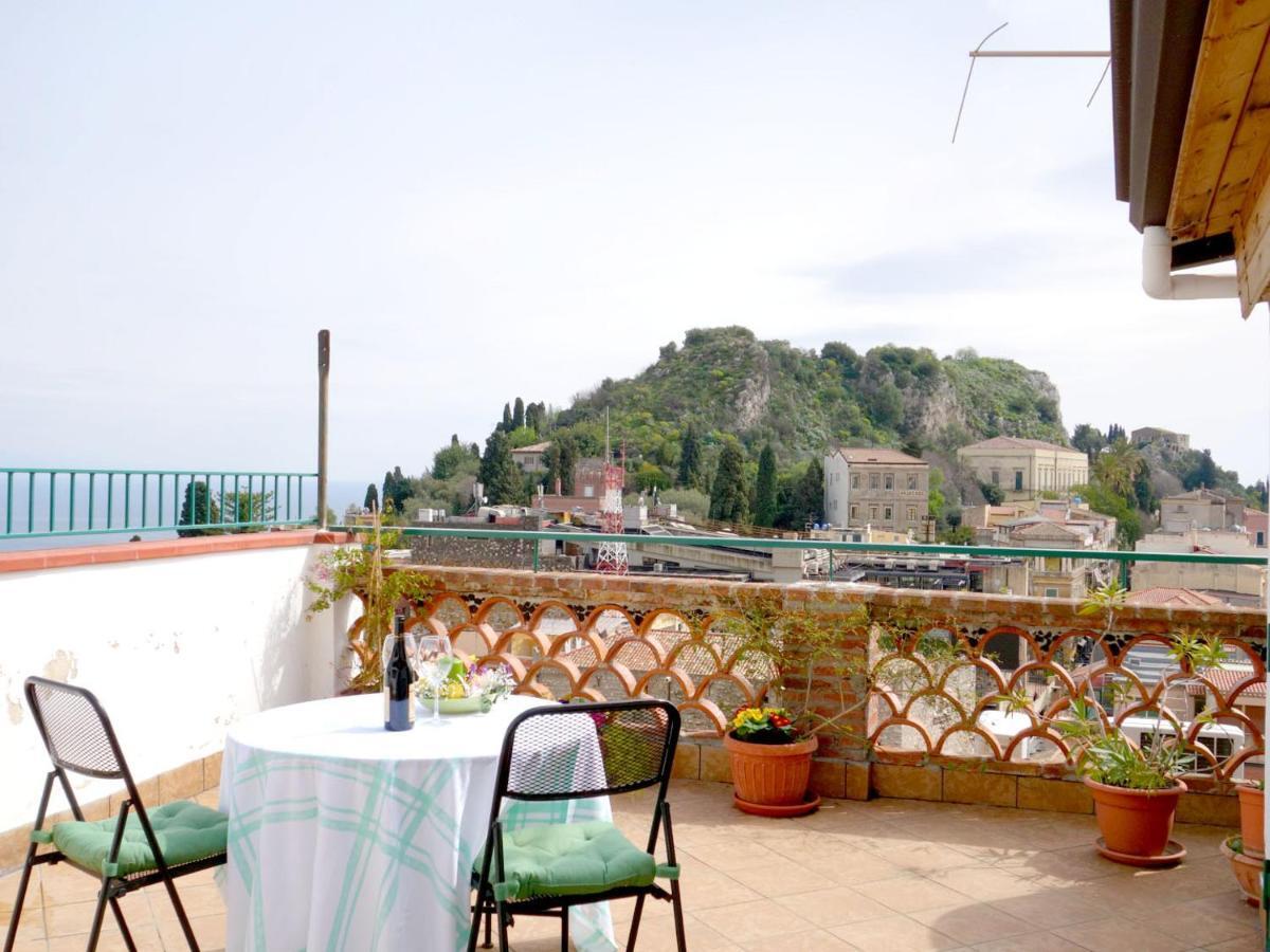 Bed And Breakfast Sorriso Taormina Buitenkant foto